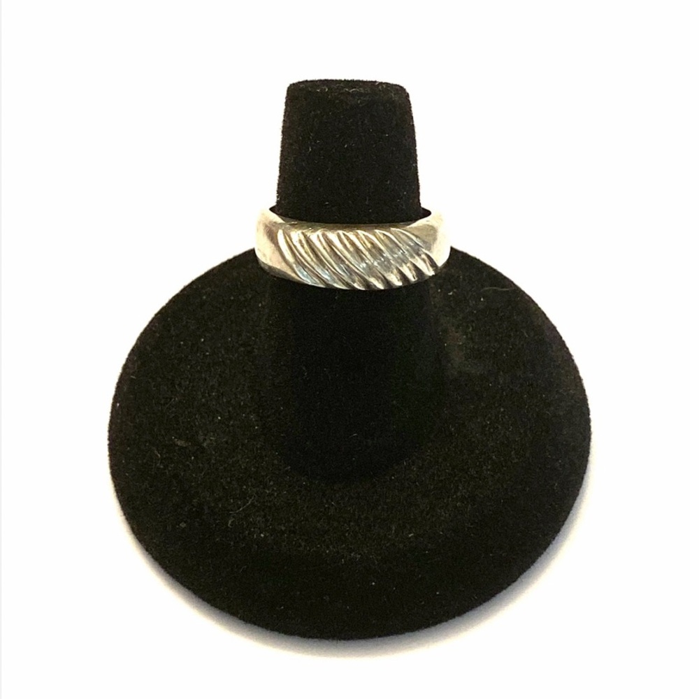 Vintage Taxco Sterling Silver Ridged Band Soze 6 1/4